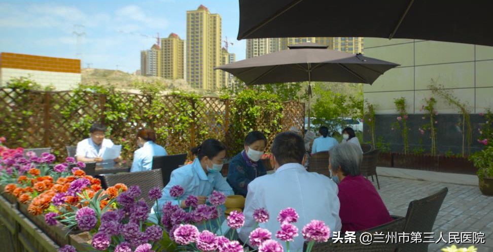 勠力同心終圓夢(mèng)，踔厲奮發(fā)再起航
